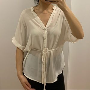 FOREVER 21 Light white blouse (S)